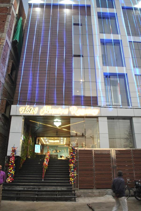 Hotel Mantra Regency Gaya Exterior photo